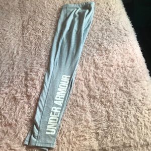 Under Armour leggings. Large